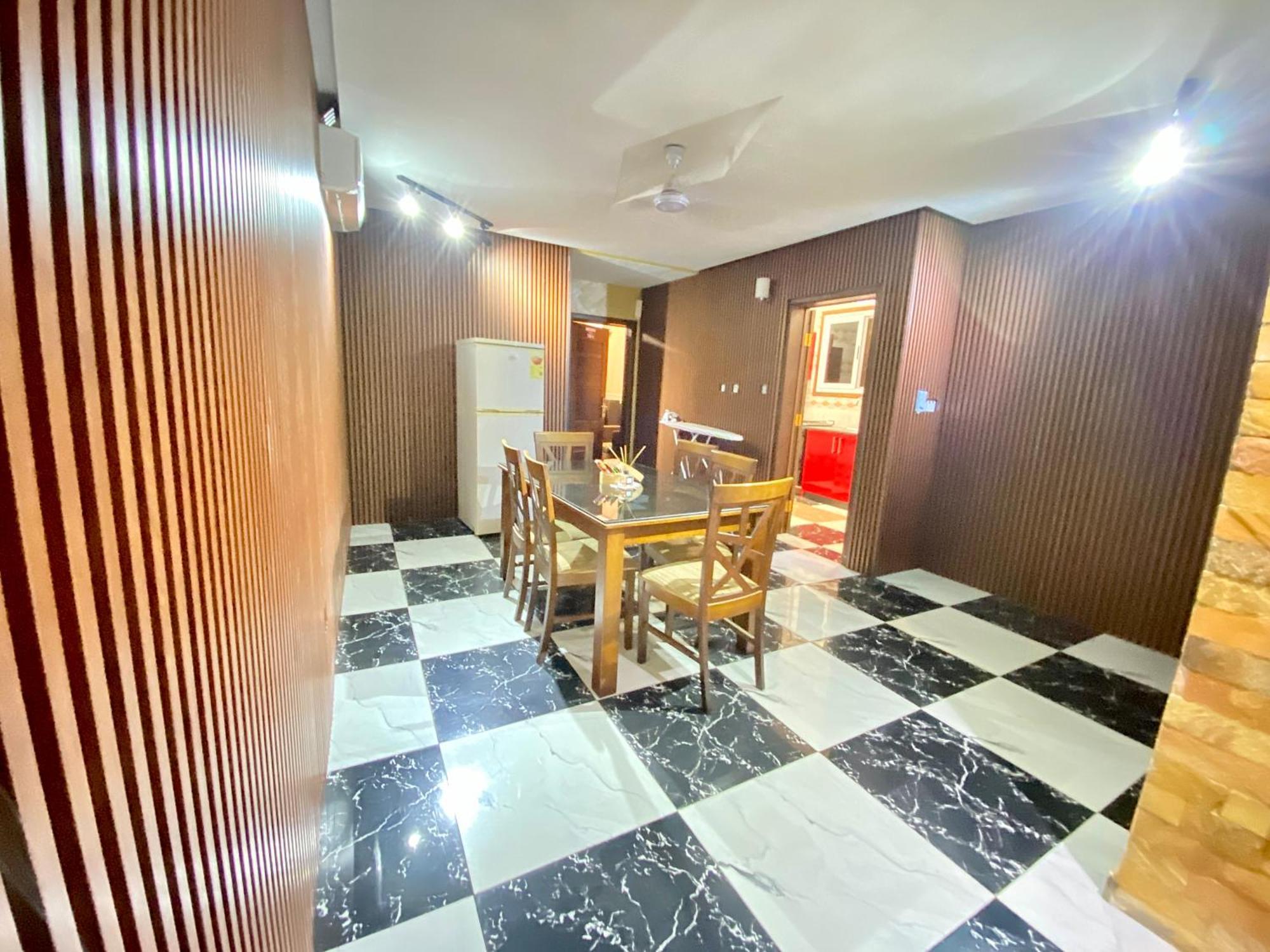 Bays Boutique Apartment Аккра Экстерьер фото