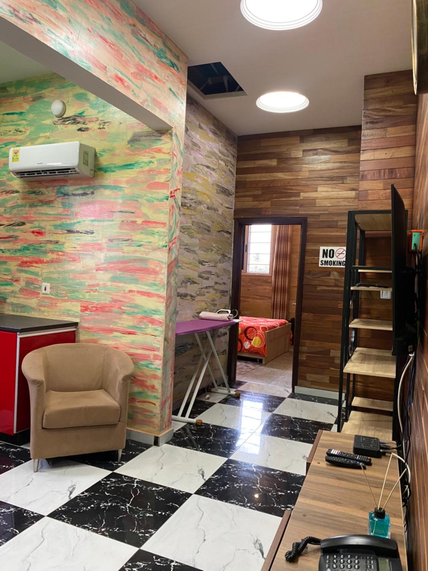 Bays Boutique Apartment Аккра Экстерьер фото